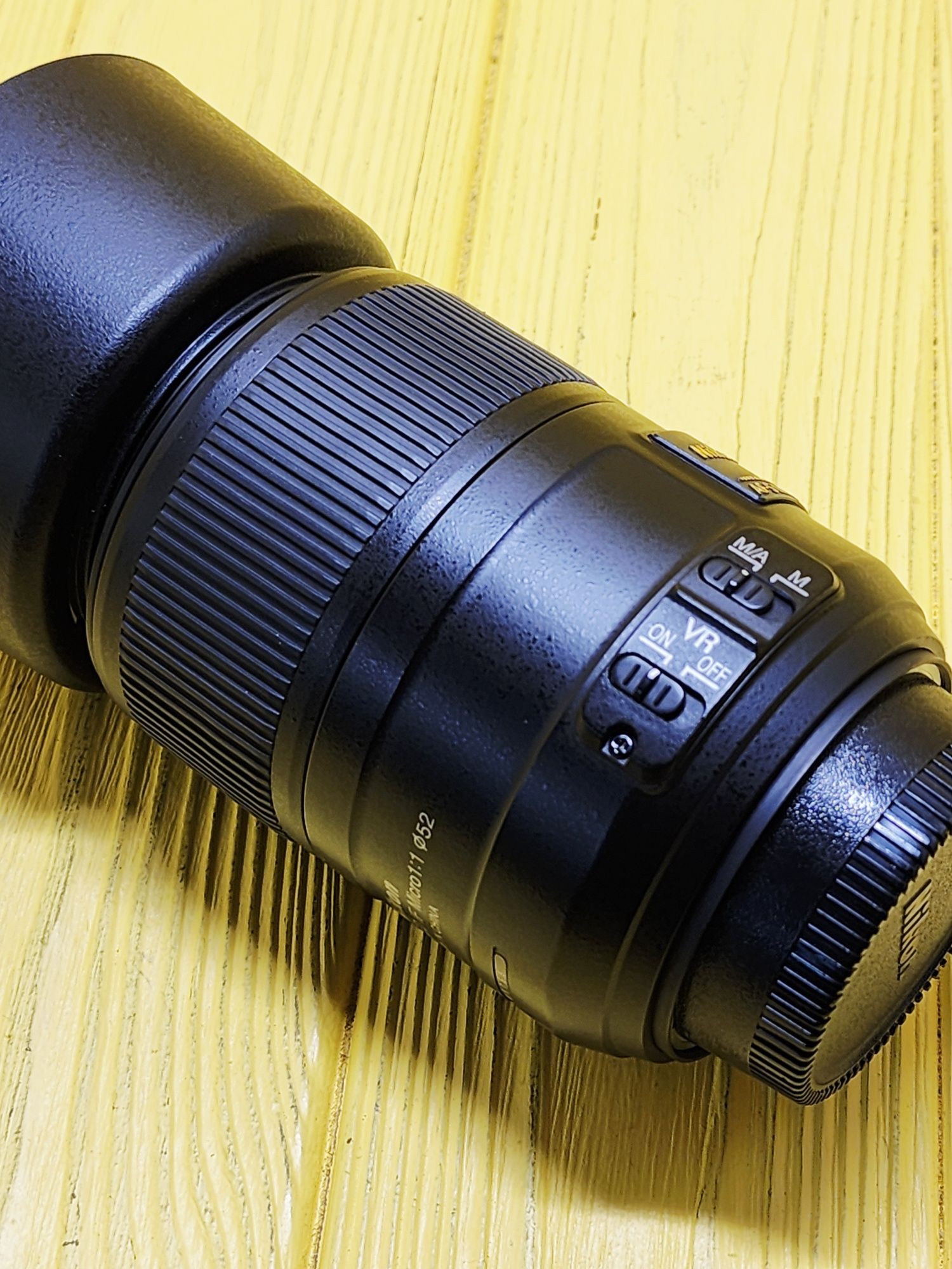Nikon AF-S DX Micro NIKKOR 85mm f/3.5G ED VR