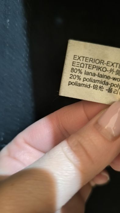 Пальто Massimo Dutti. Розмір s.