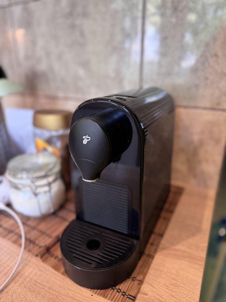 Ekspres TCHIBO Cafissimo Pure Plus Czarny