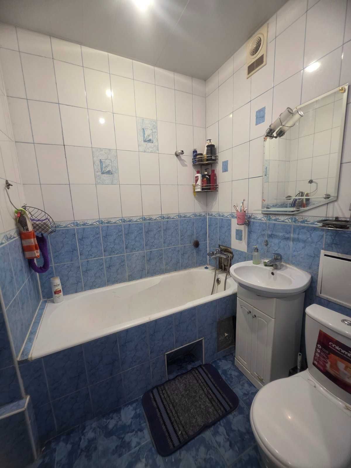 Сдам 2 к.кв. с ремонтом в центре Хтз, пр. Александровский