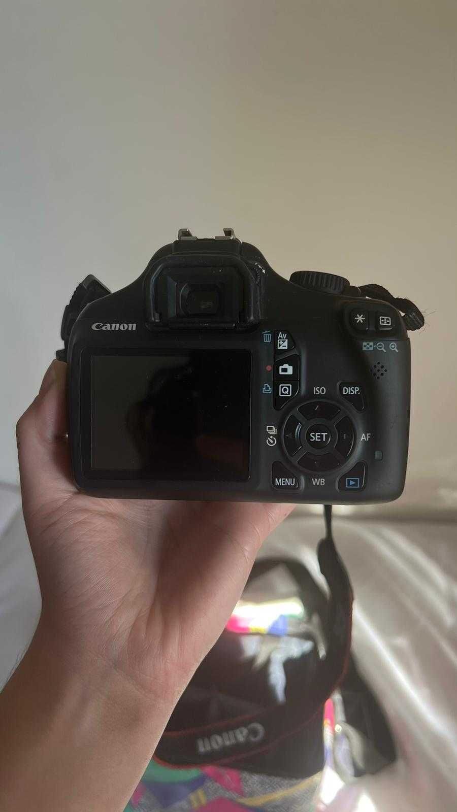 Câmara Canon EOS 1100D