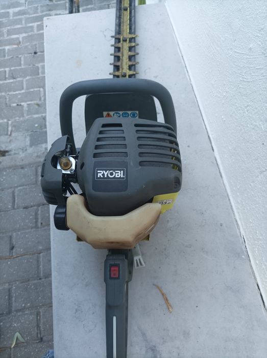 Corta sebes ryobi