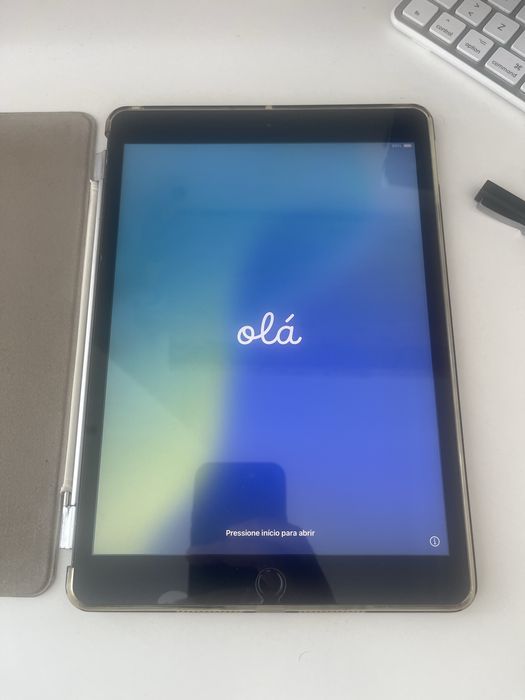 iPad 7ª gen (32 GB, Wi-Fi)