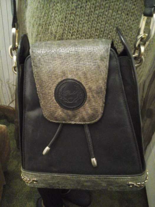 Bolsa de senhora em pele