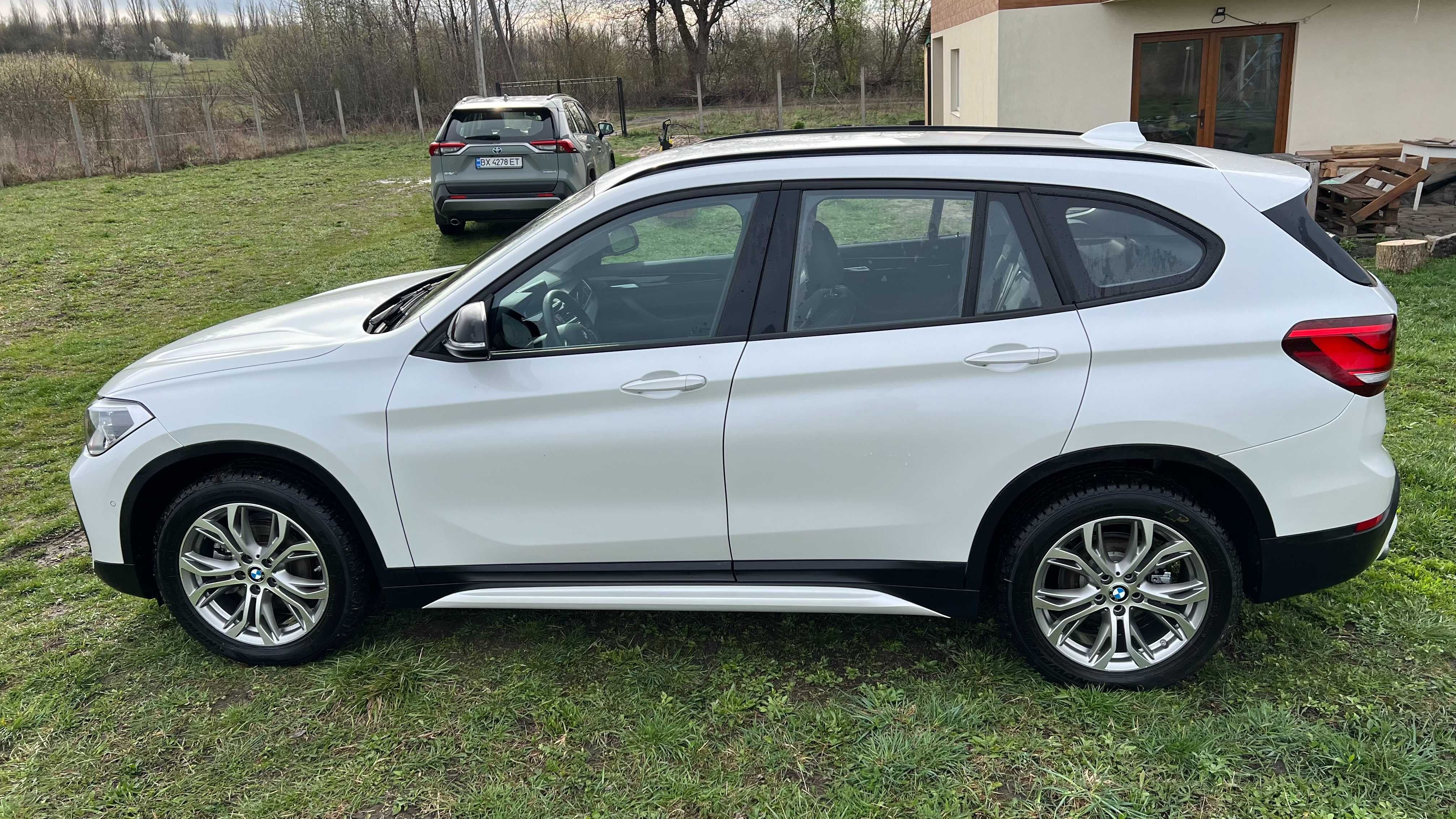 BMW X1 2023 року