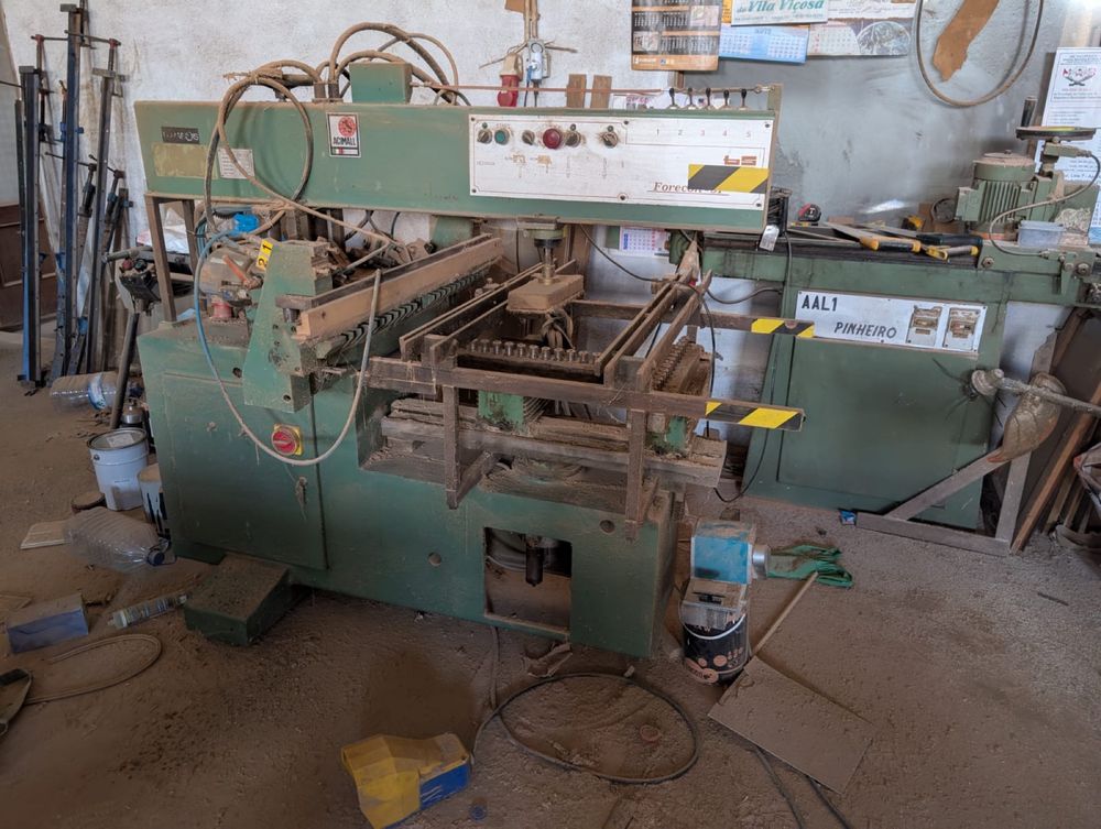Maquina Multifuradora