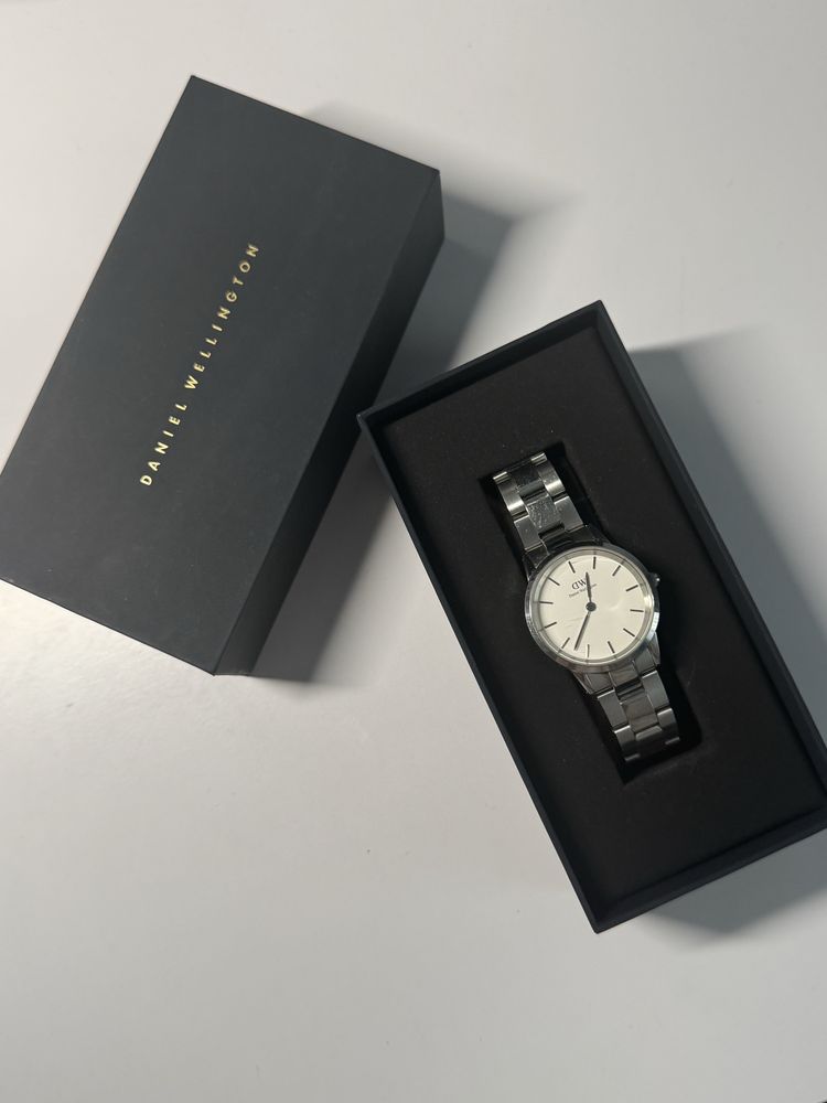 Годинник часы Daniel Wellington Iconic Link DW00100205