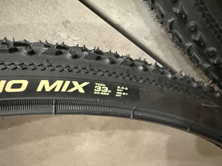 NOWE Opony rowerowe gravel Vittoria Terreno Mix 700 x 33c 2sztuki