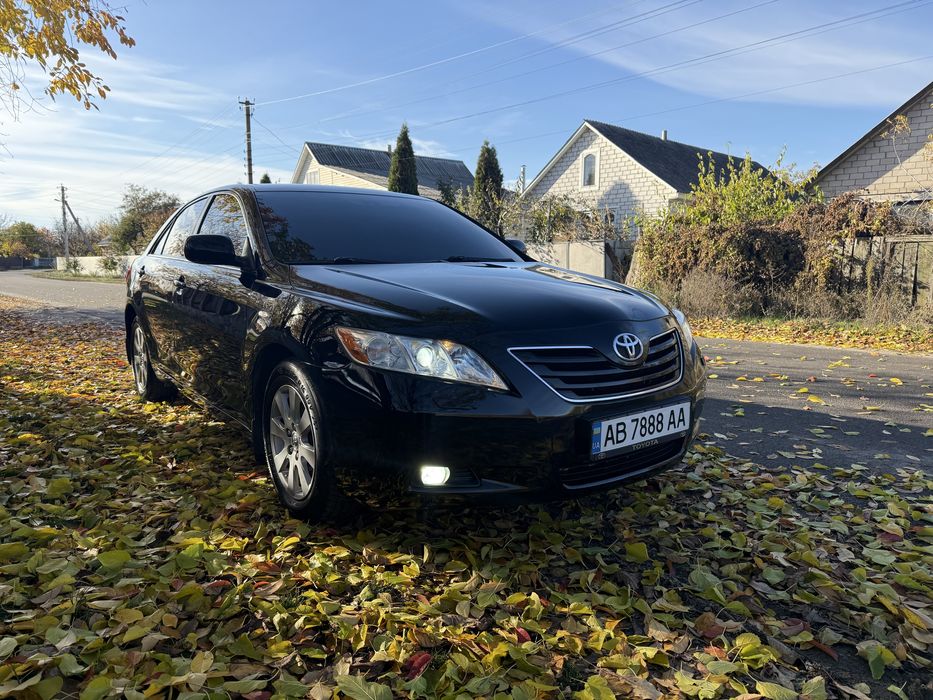 Toyota Camry 3.5 рідна фарба !