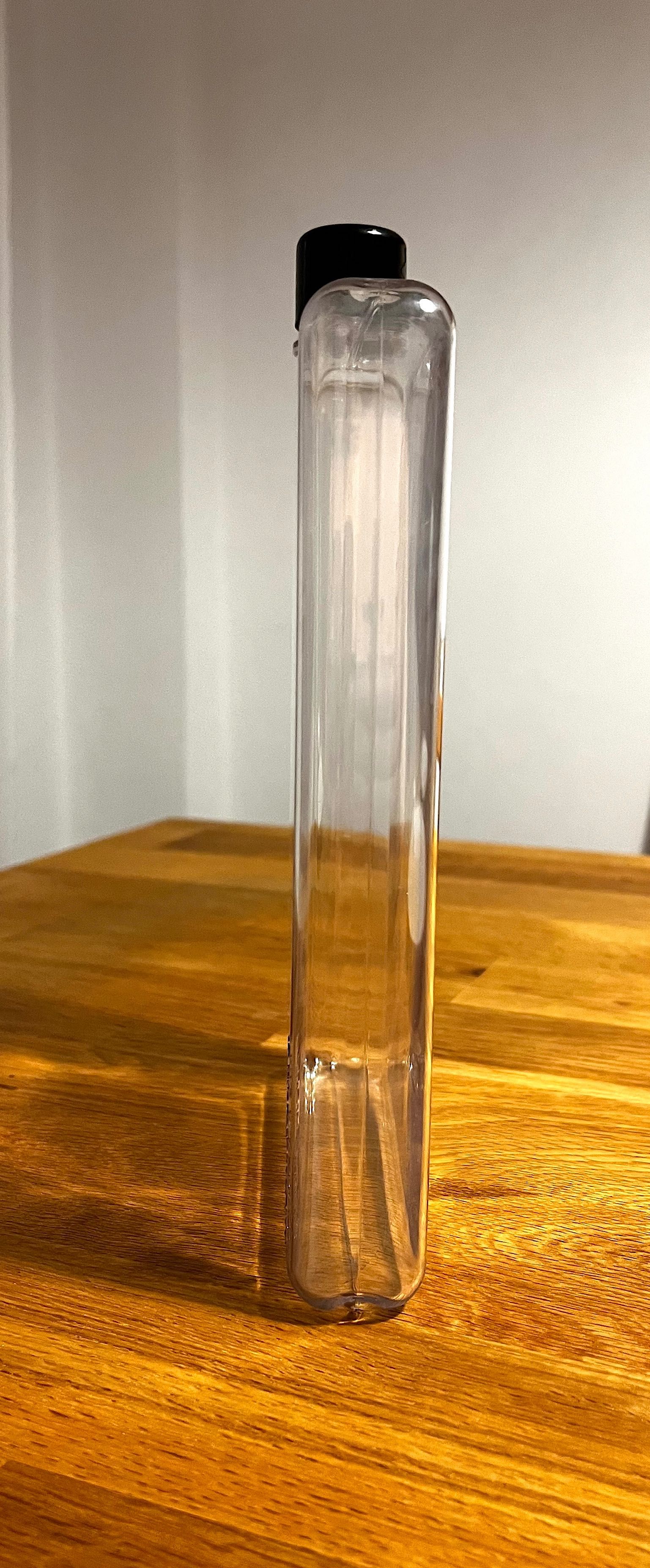 Garrafa de água DESIGN MEMOBOTTLE A5 nova — 28€