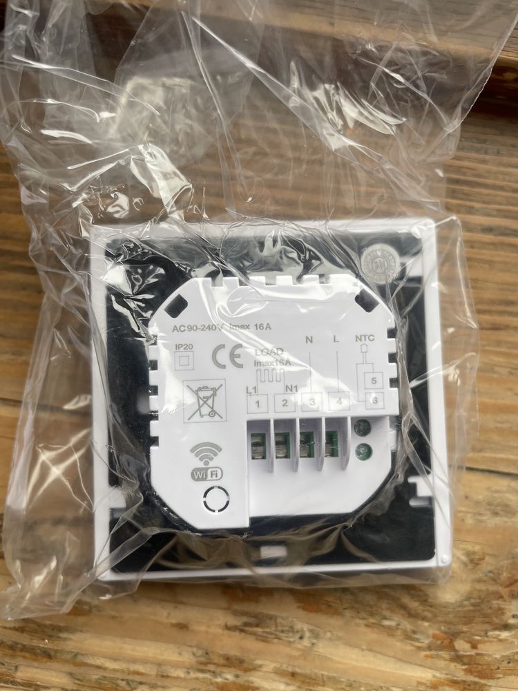 Терморегулятор Wi-Fi Castle AC603H-White 2 штуки