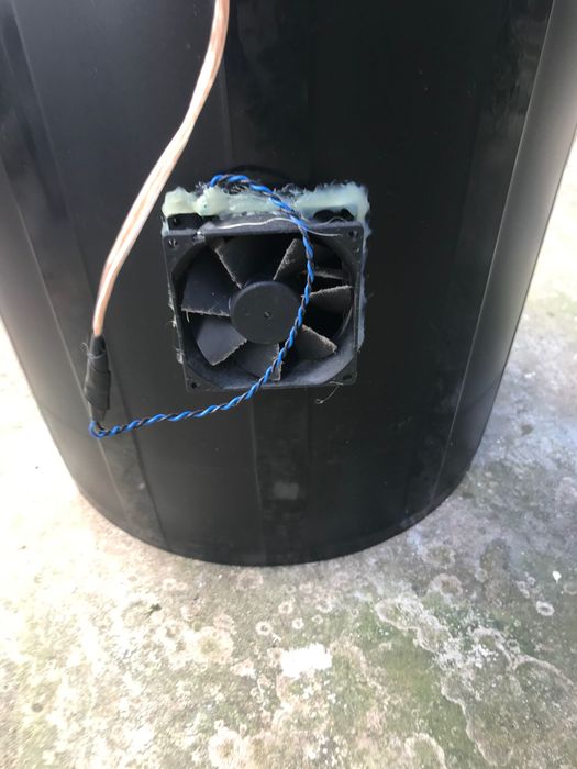 Estufa de balde adaptada