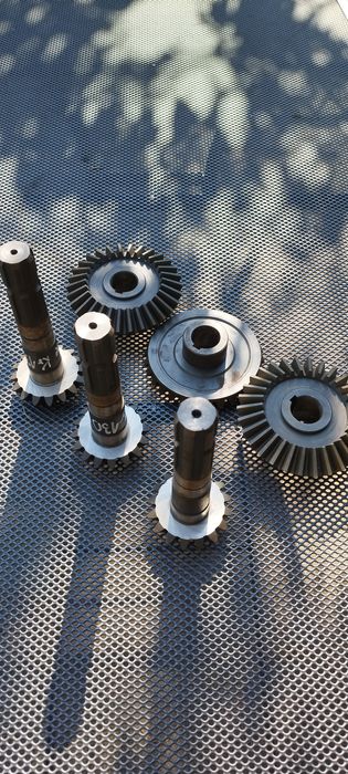 Krone Prasa kr130 koła zębate 16x30 zębów Komplet