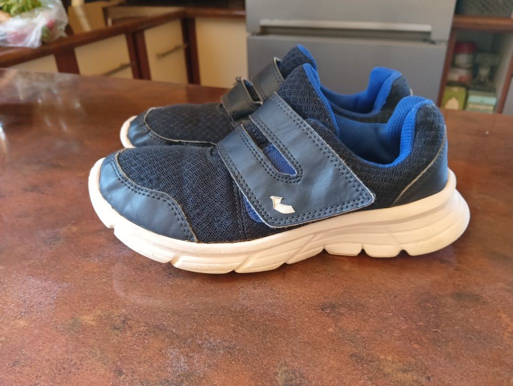 Adidasy Decathlon 34