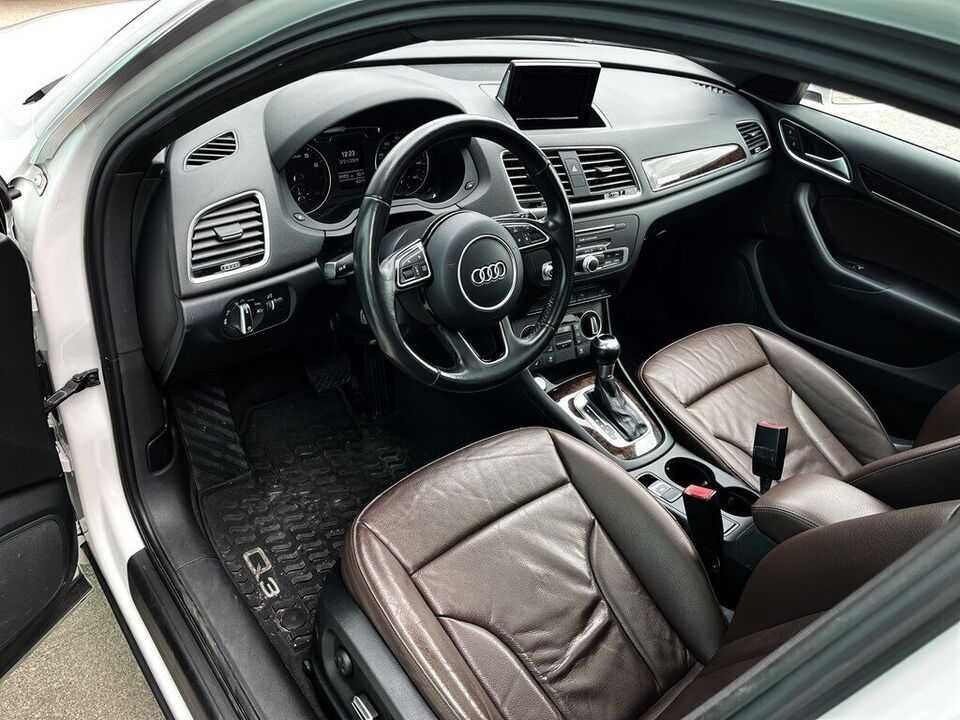 2016 Audi Q3 2.0T quattro Prestige