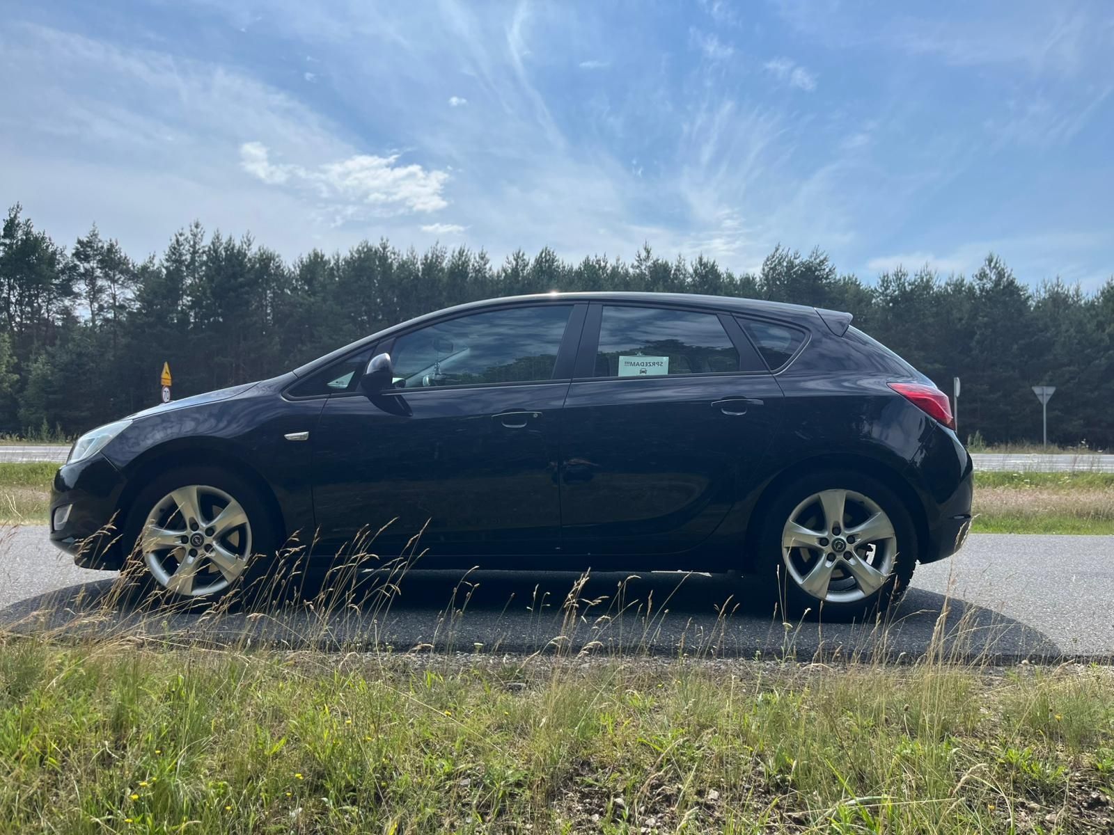 Opel astra j 1.7cdti 110km 2011r
