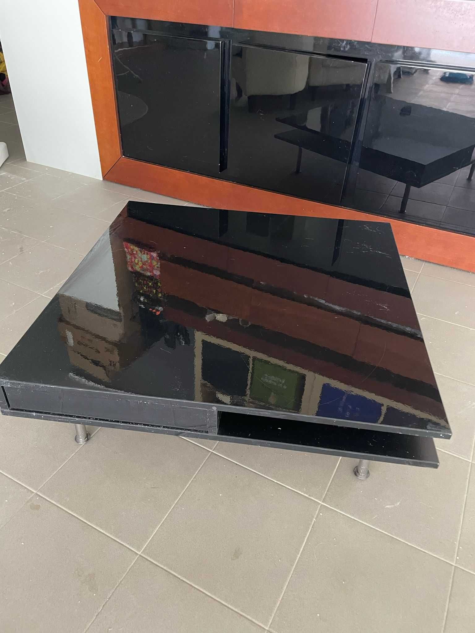 IKEA Mesa centro Preto lacado