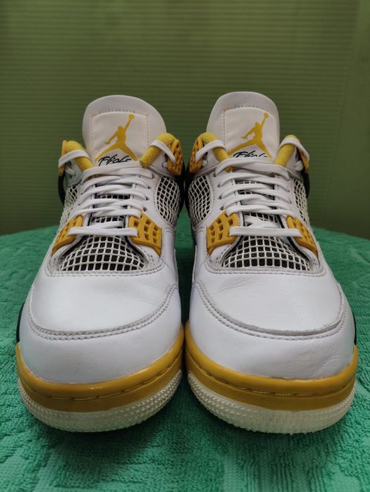 Кросівки Nike Air Jordan 4 Retro - 40,5 розмір.