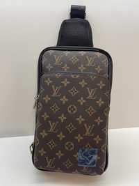 Чоловіча сумка-слінг Louis Vuitton/сумка ЛВ/слинг LV в премиум качес