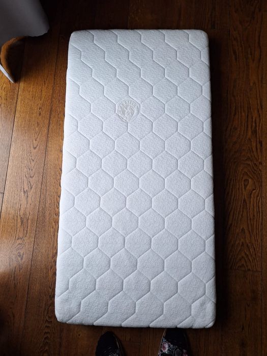 Łóżeczko dziecięce 120x60 PINIO