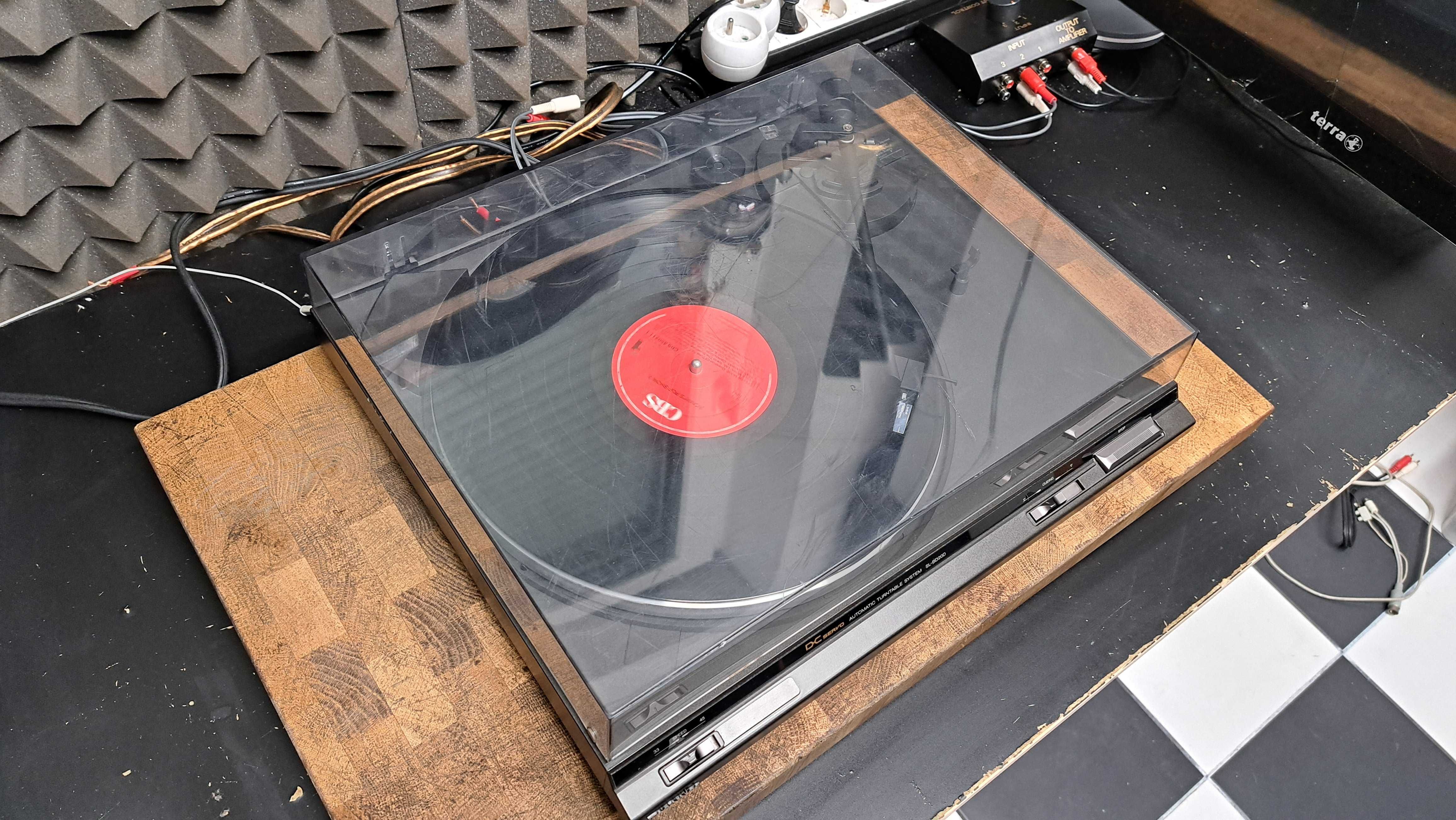 Gramofon Technics SL-BD20D