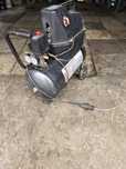Kompresorna 220v  poj 25 l  250zl