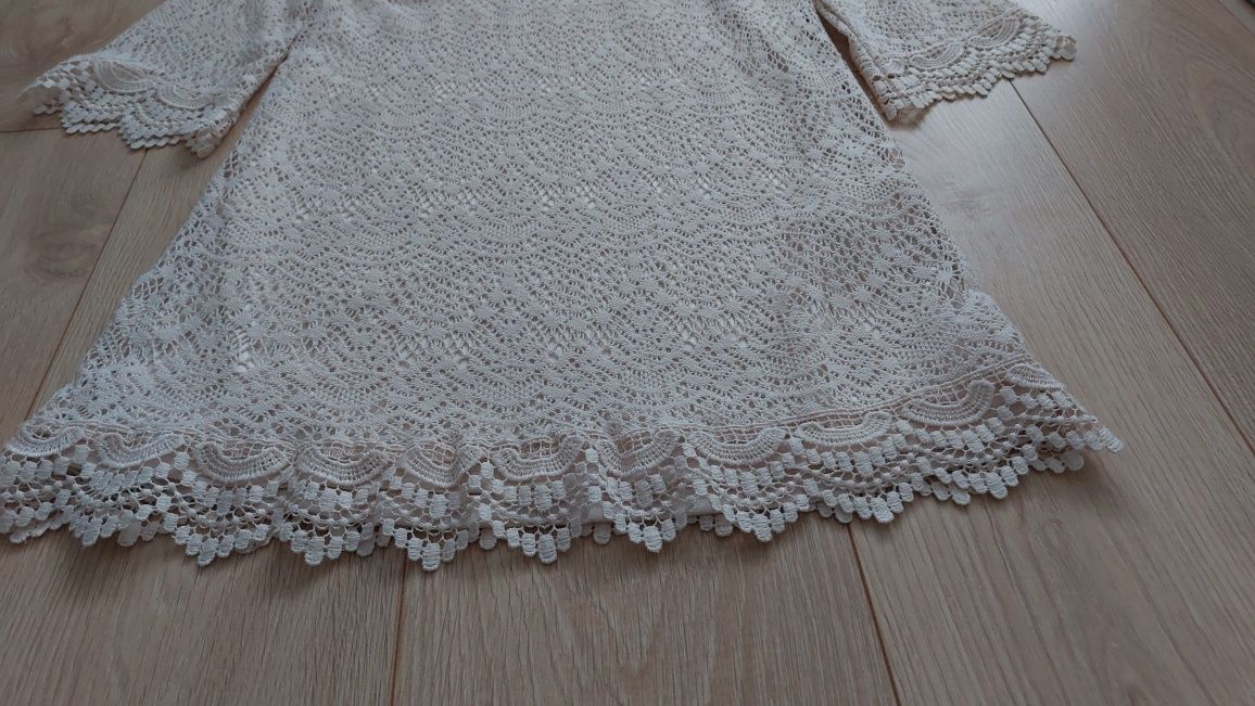 Koronkowa beżowa sukienka h&m xs
