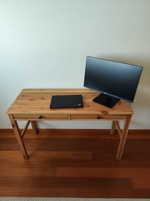 Secretária + cadeira de escritório