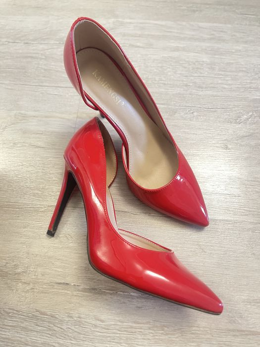 Туфлі лодочки червоні