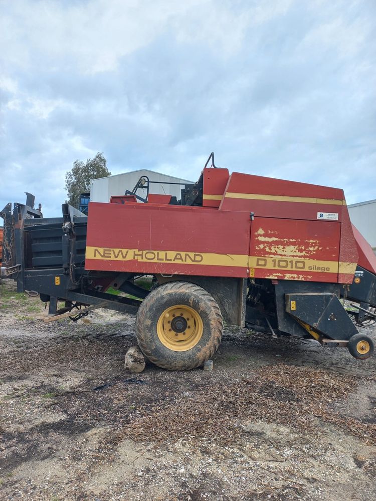 Enfardadeira New Holland