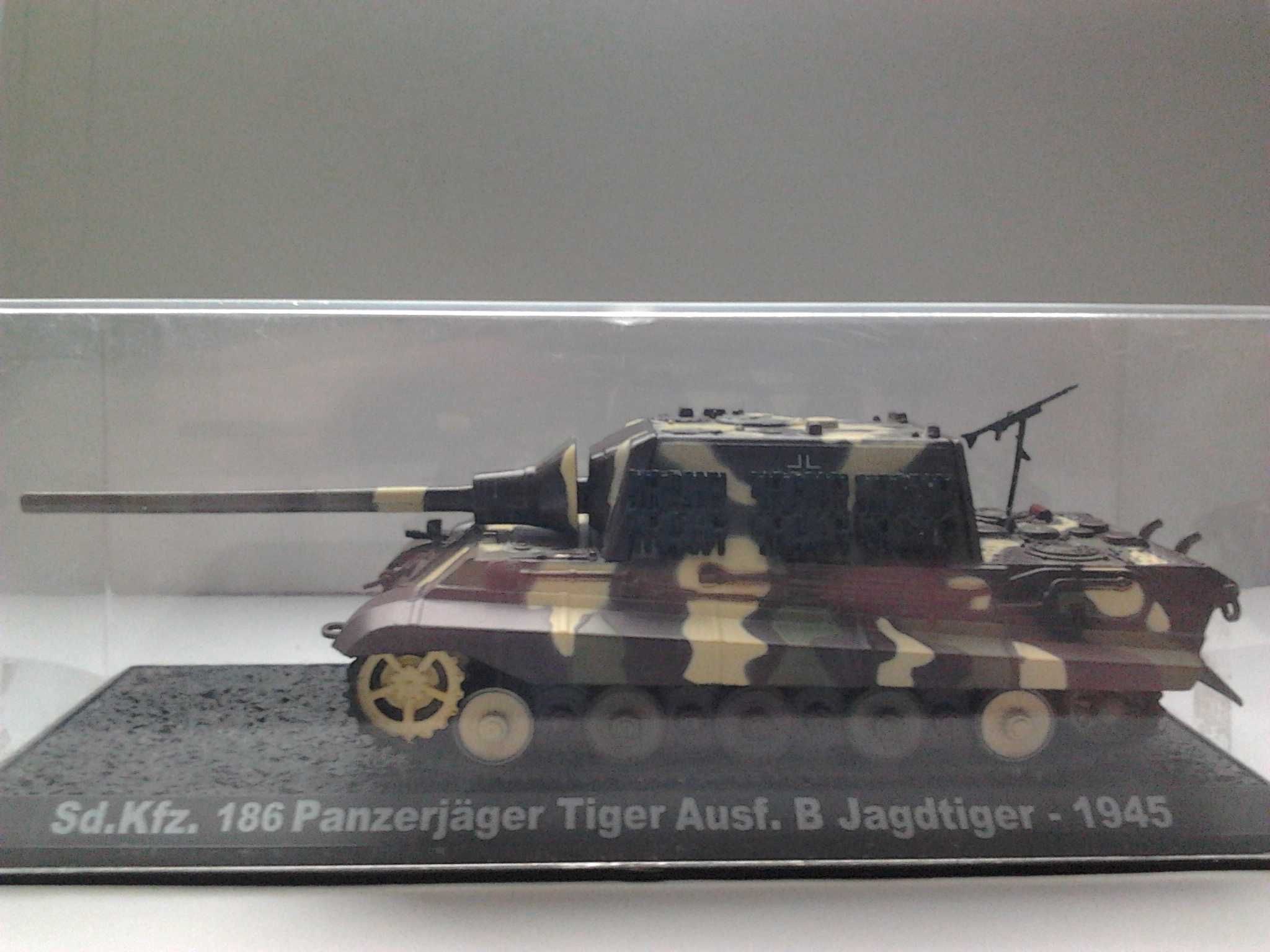 Готовая модель - Jagdtiger. Немецкий истребитель танков 1/72.
