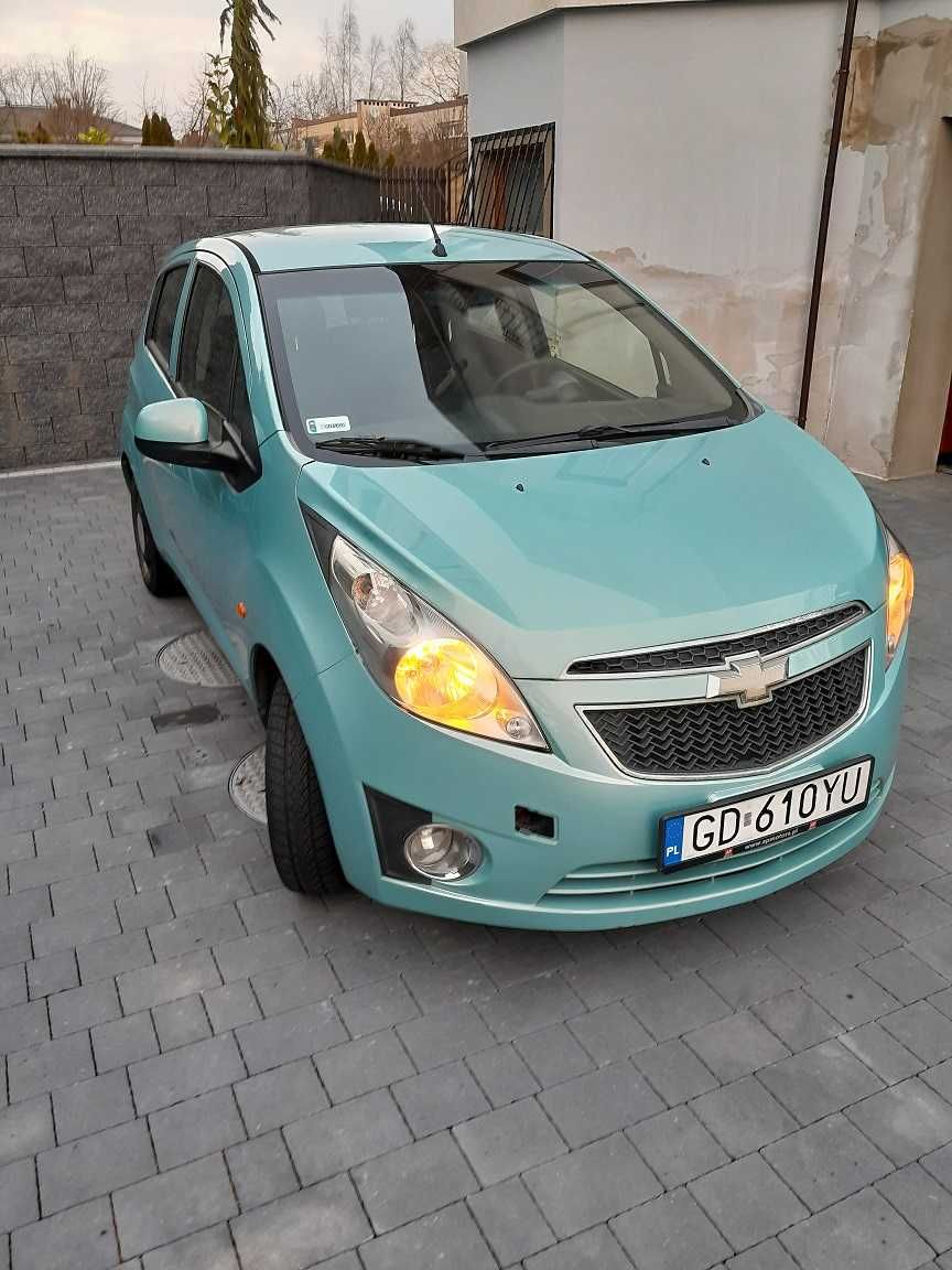 Spark 1,0 benzyna klima
