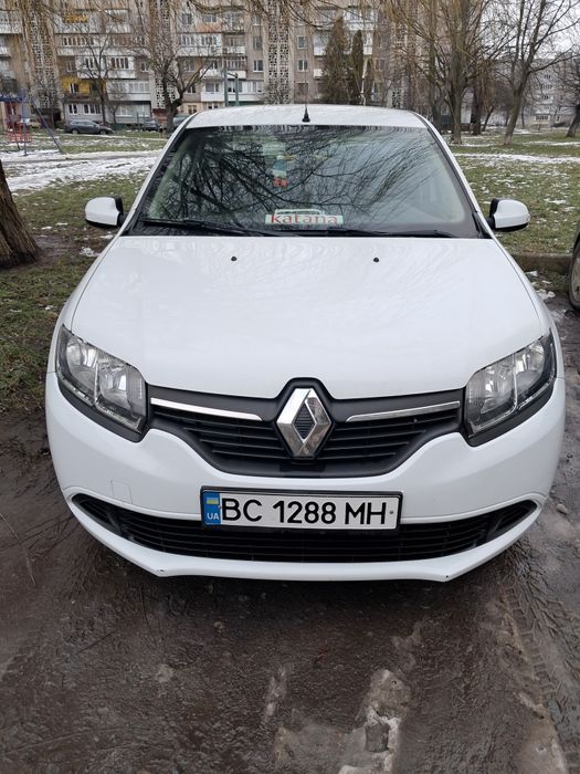 Продаю Рено Логан 2015 р.
