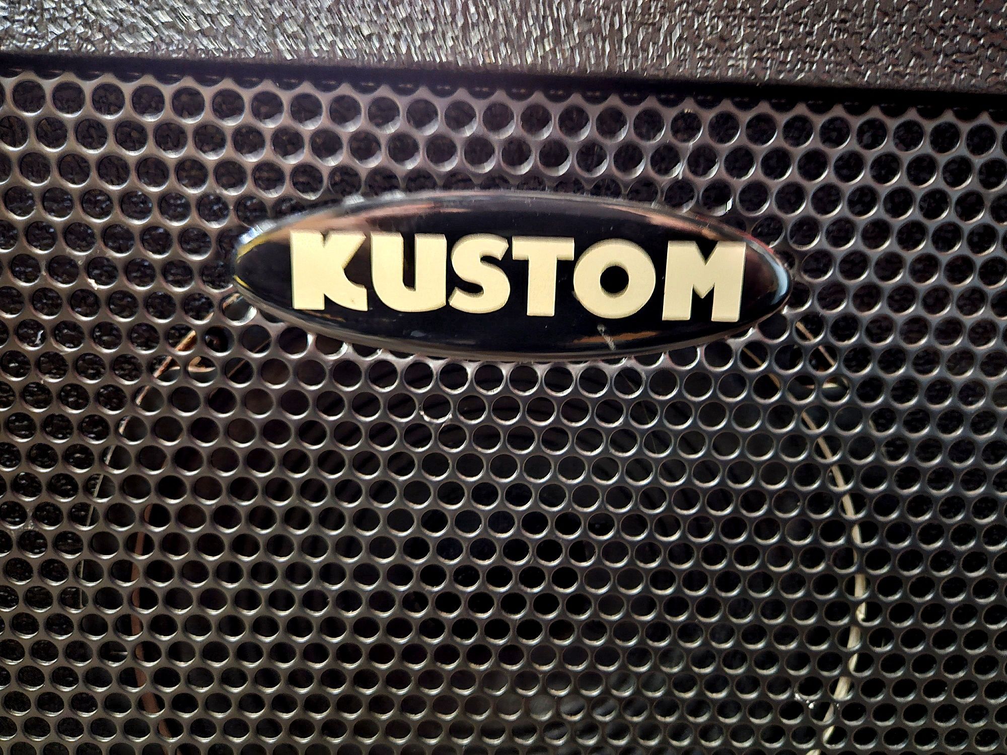 Wzmacniacz Kustom KMA16R do keyboardu, wokalu, perkusji elektronicznej