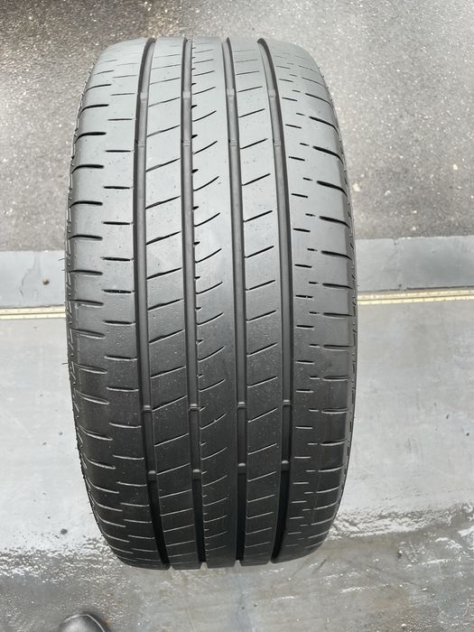235/45/18 bridgestone turanza t005a