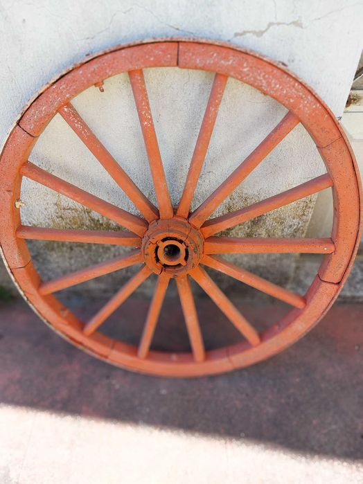 Roda de carroça dos anos 60 (Ø 100 cm)