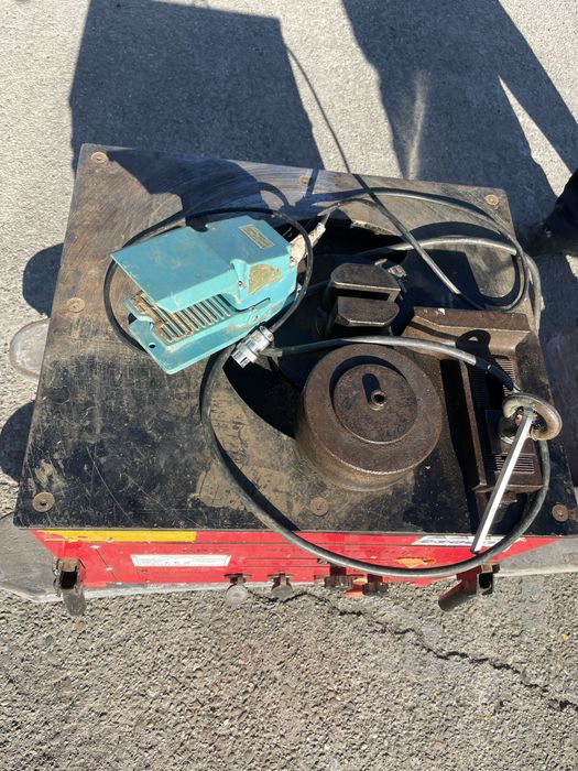 Giętarka do prętów zbrojeniowych do 32mm