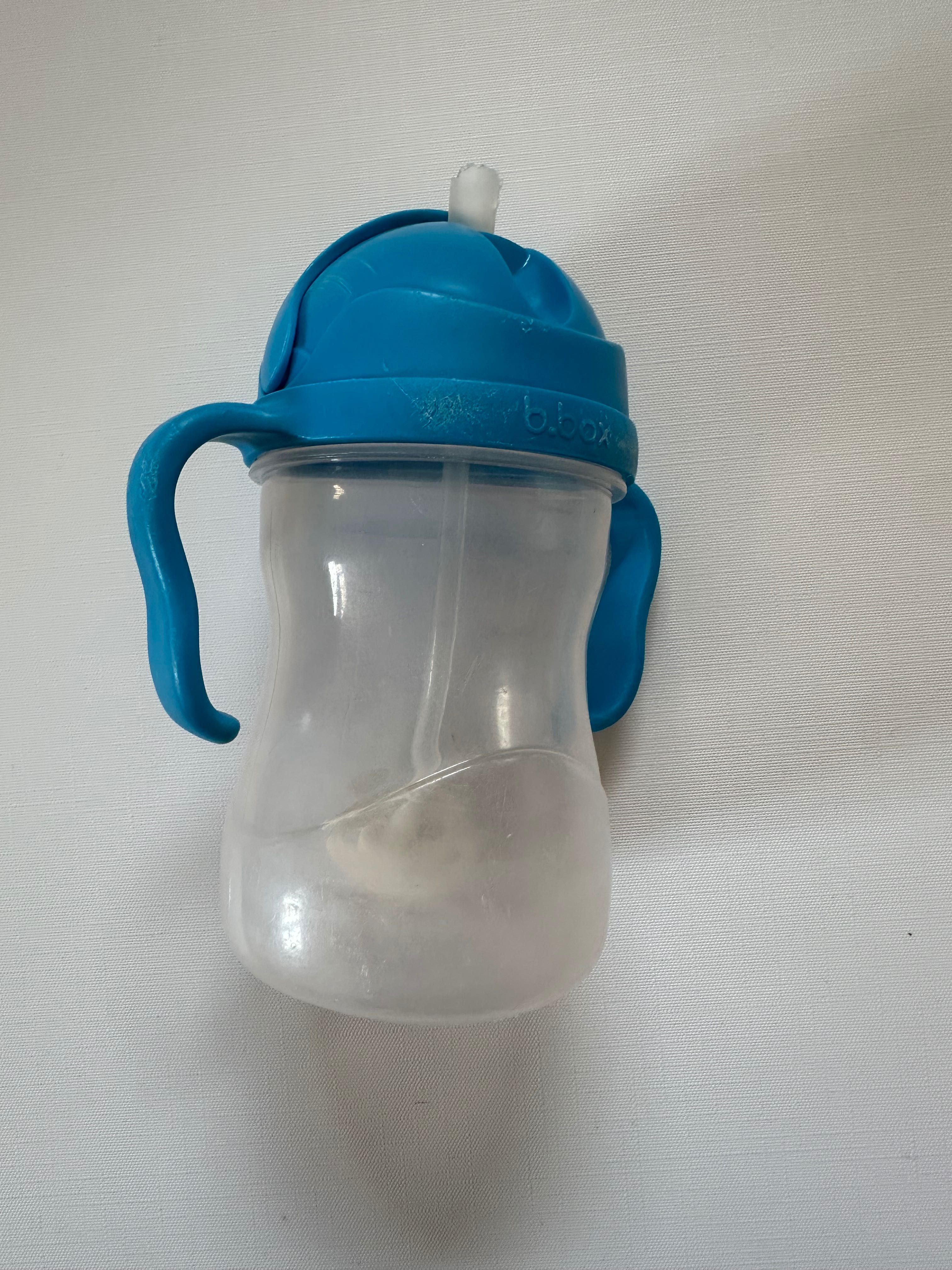 Bidon ze słomką 240ml B.Box