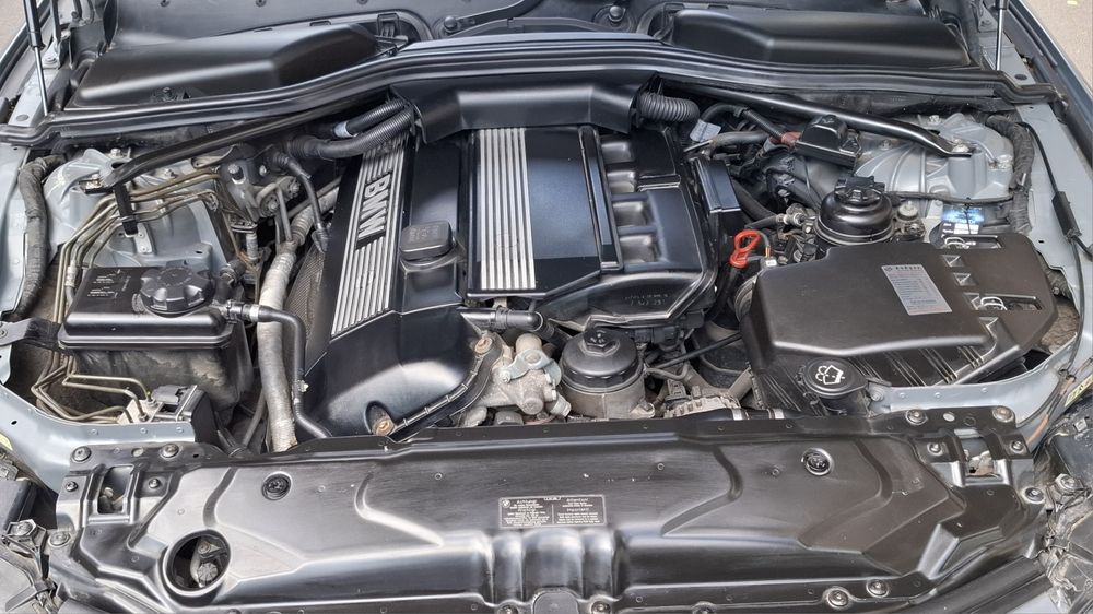 БМВ е60 3л (BMW E60)