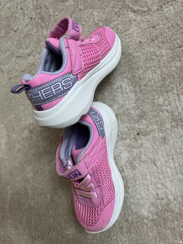 Skechers дитячі кросівки