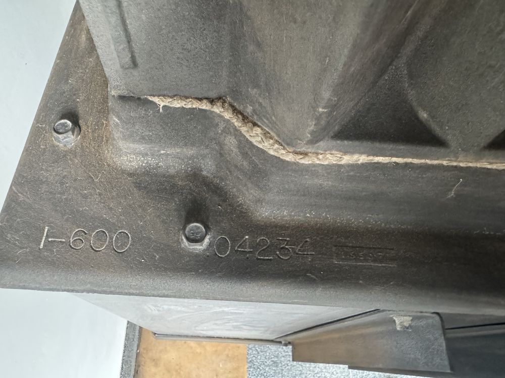 Żeliwny Wkład kominkowy Jotul I600