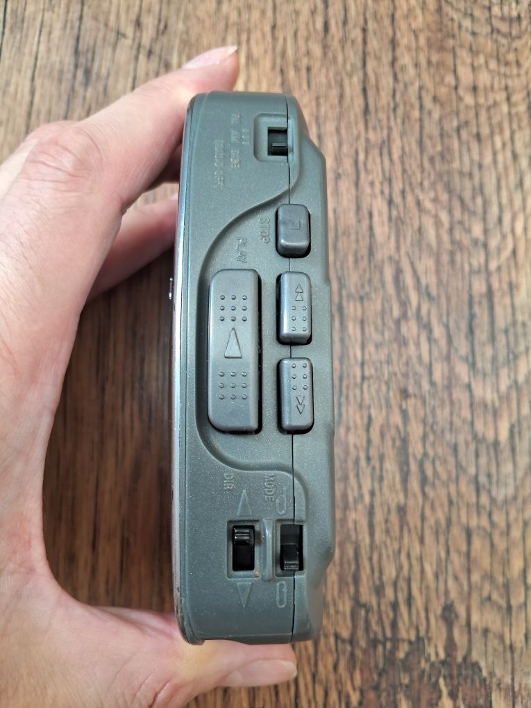 Sony Walkman WM FX 323
