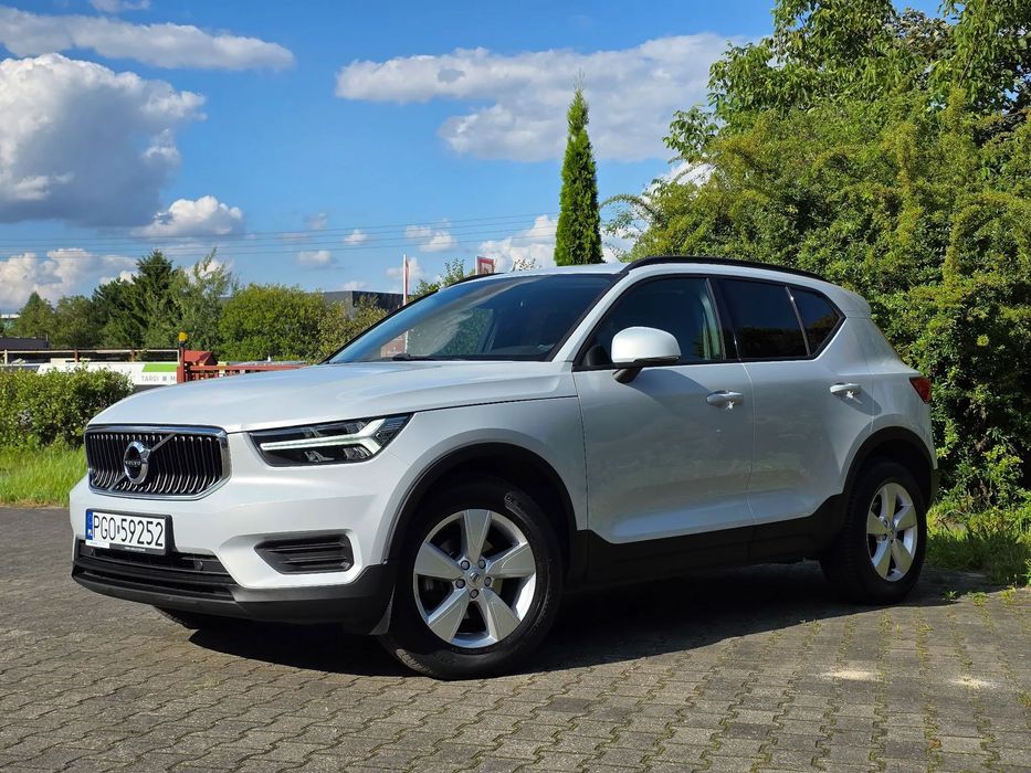 Volvo XC 40 Salon Polska/ Bezwypadkowy/Serwisowany w ASO/Automat/Kamera/LED