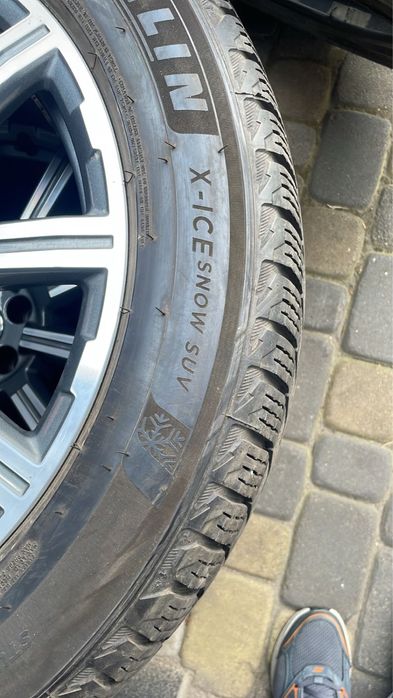 Колеса диски резина 285/45 audi q7 r20