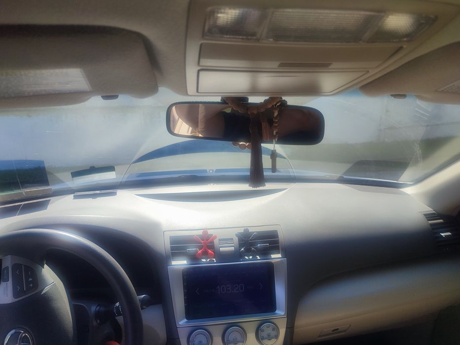 Продам Toyota Camry 40 рестайлинг 2011 года