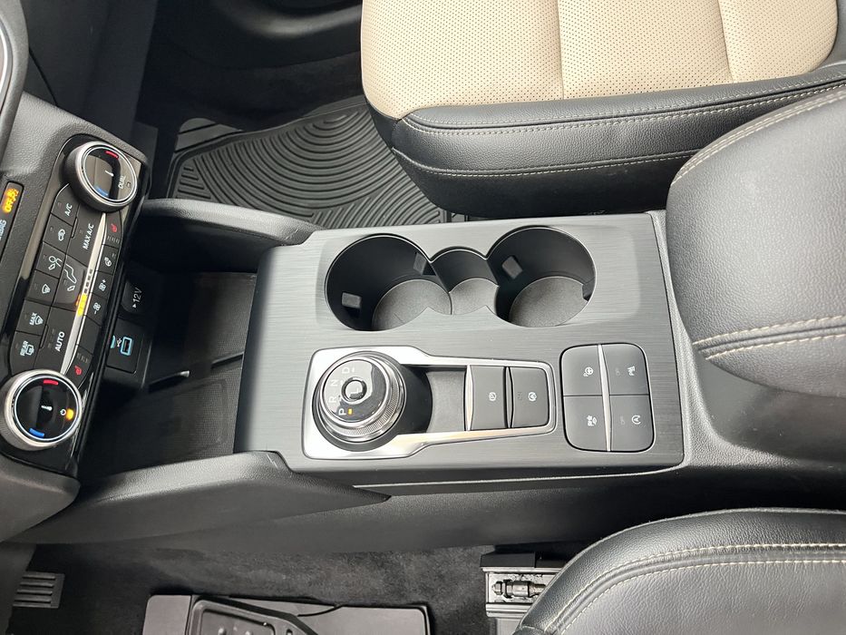 Ford Escape Titanium 2,0 2022 рік