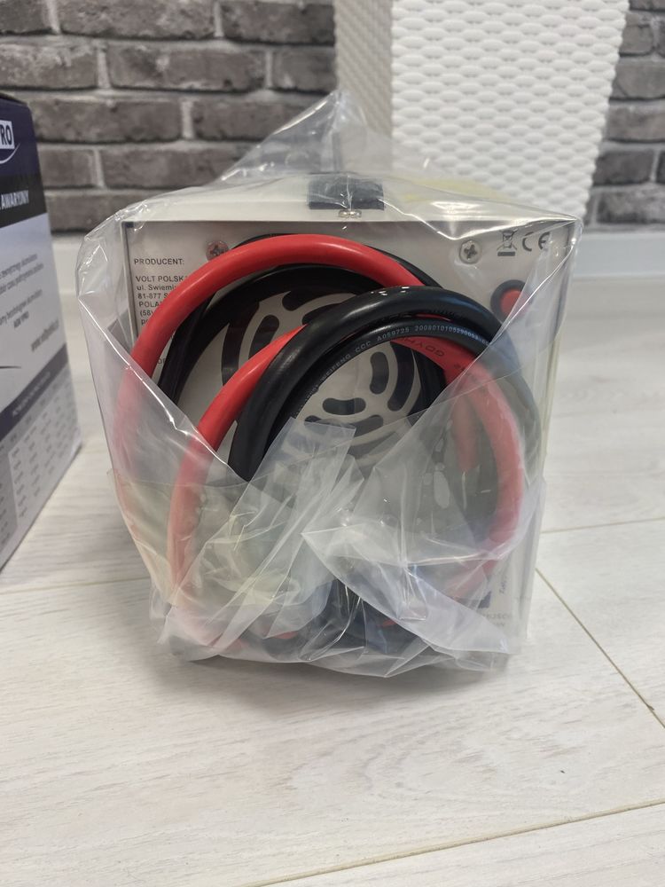 Перетворювач напруги ДБЖ Volt Polska sinus PRO-800E