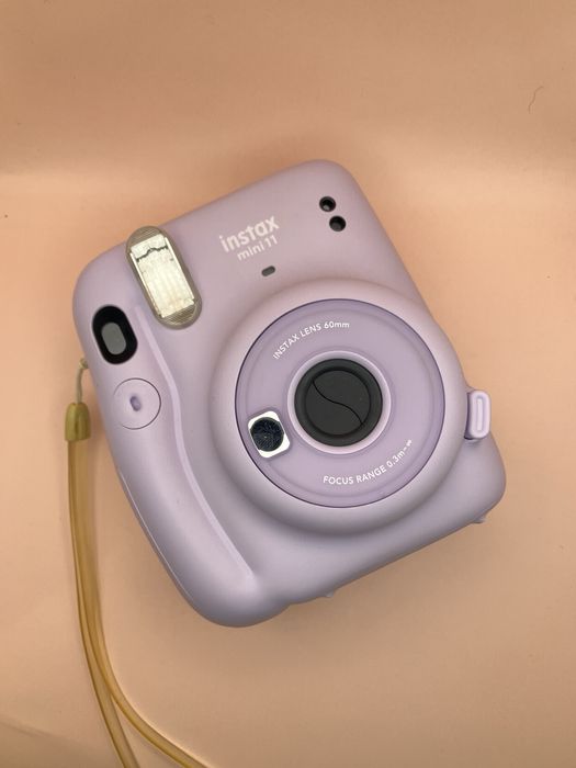 Камера швидкого друку Instax Mini 11