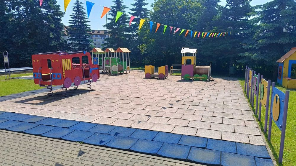 Nawierzchnia, płyty gumowe EPDM.