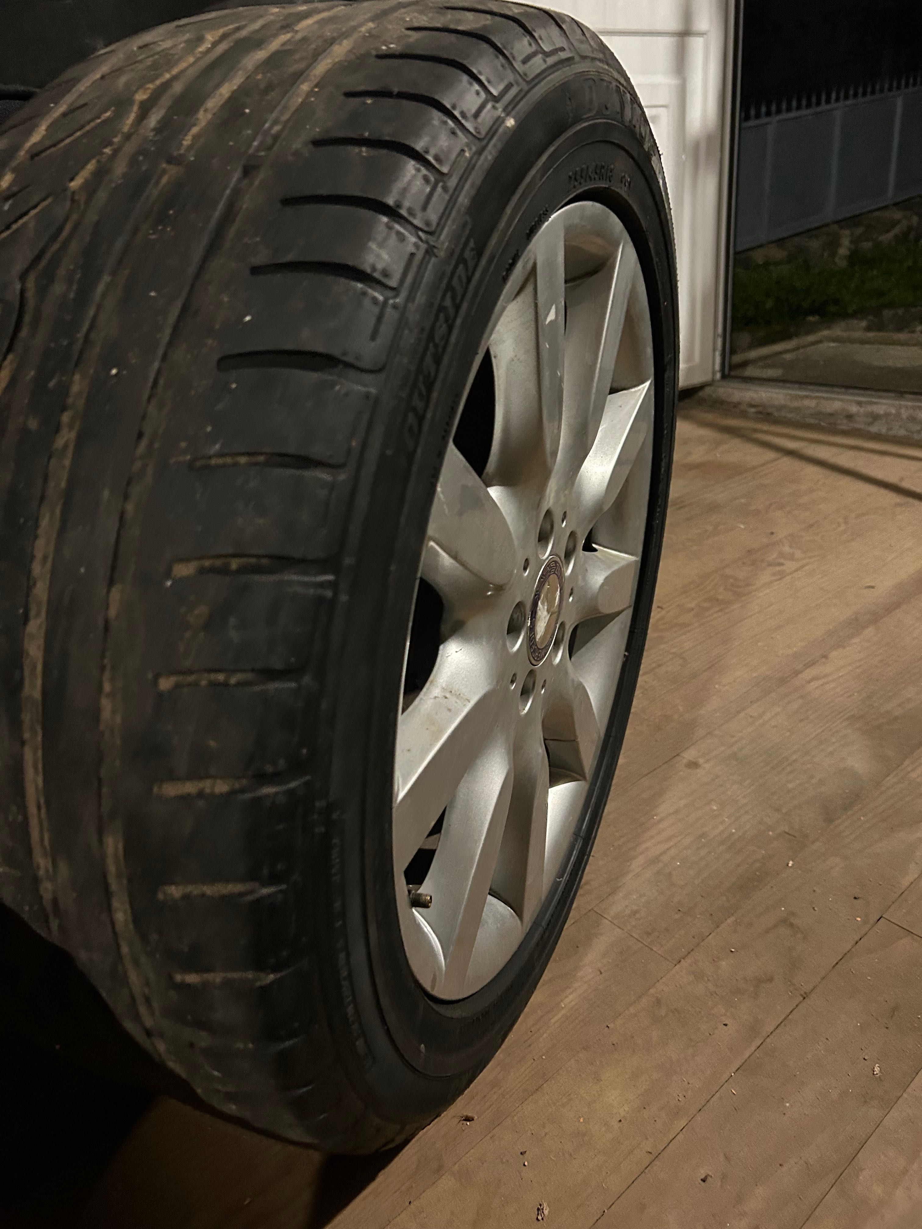 4 jantes originais Mercedes 18 com pneus